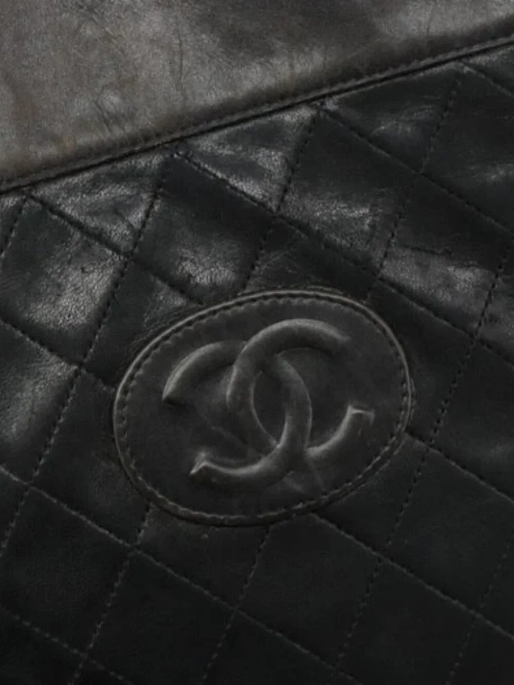 CHANEL Chain Tote Bag Lamb Skin Black Gold CC Auth BA13601